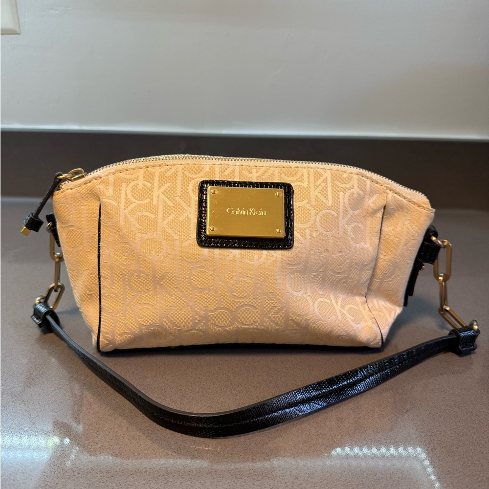 Calvin Klein Cream and Black Logo Wristlet
